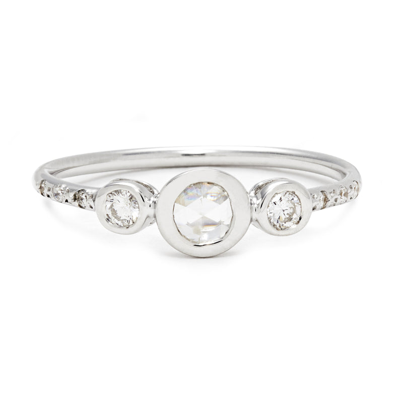 Cheri Ring in White Gold