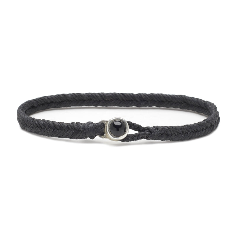 Classic Fishtail Onyx Button in Silver & Black