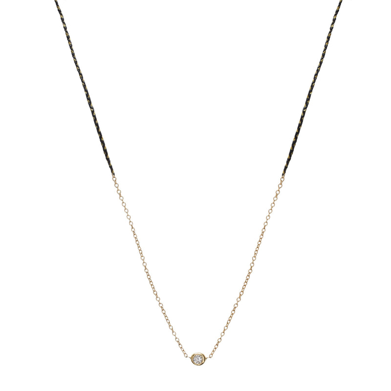 Precious Necklace in Gold with Black and Gold Fleck