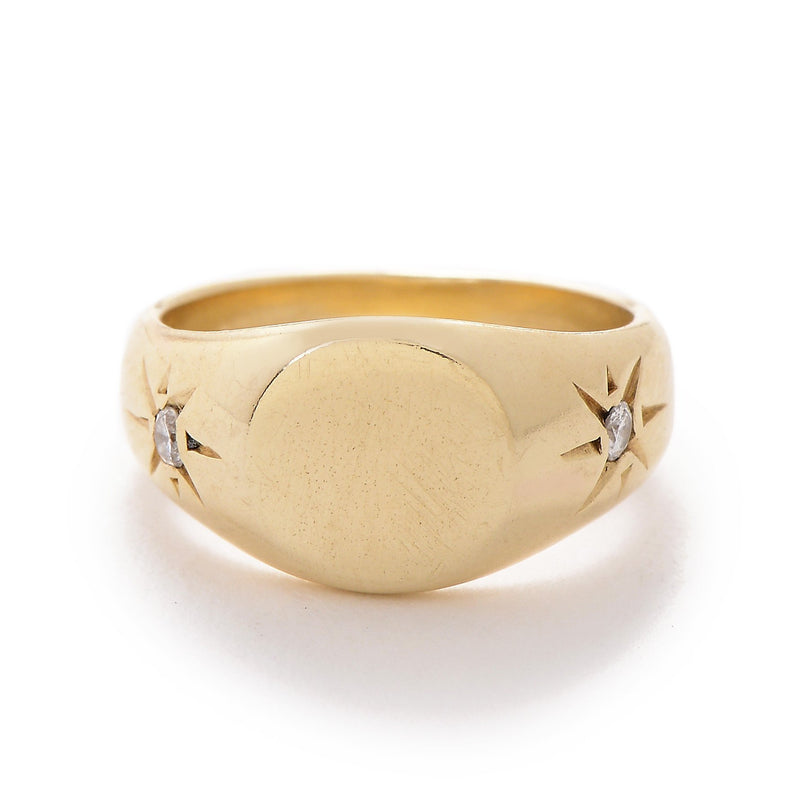 Pinky Signet Ring in Gold