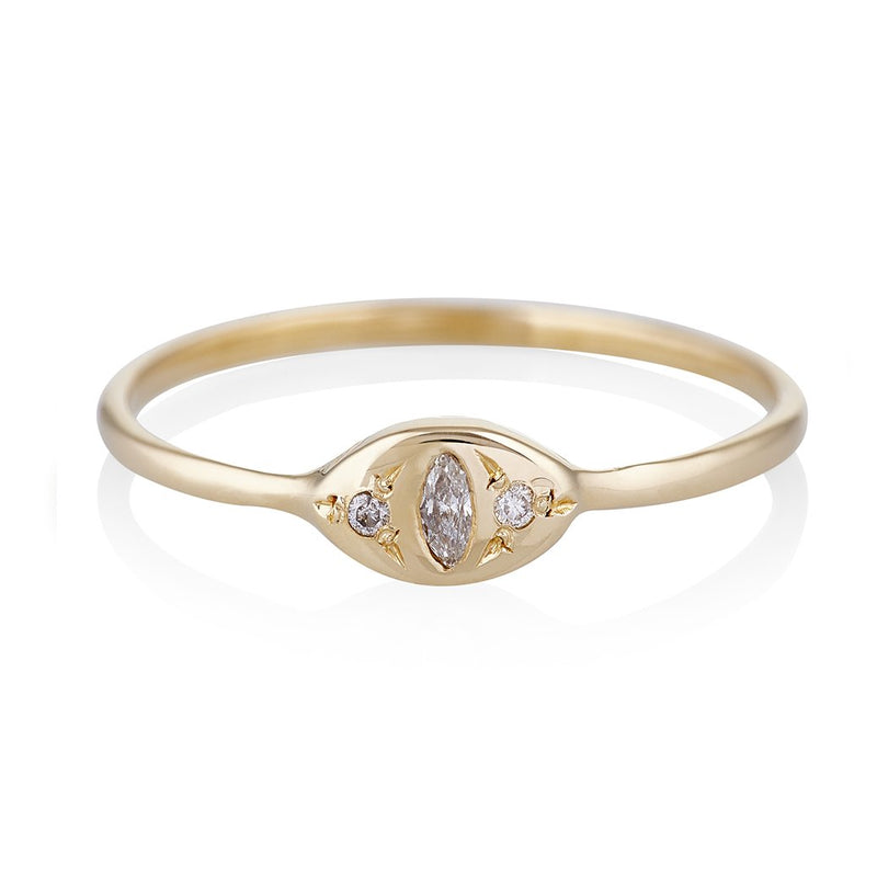 Cat Eye Ring in Gold with Diamonds